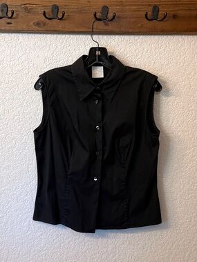 Piazza Sempione Black Sleeveless Button-Down Shirt